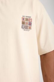 Minimal Baskılı Bej Oversize Erkek T-shirt - Görsel 3